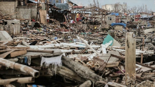 Death Toll From Philippines Typhoon Climbs To Over 400 | Asia