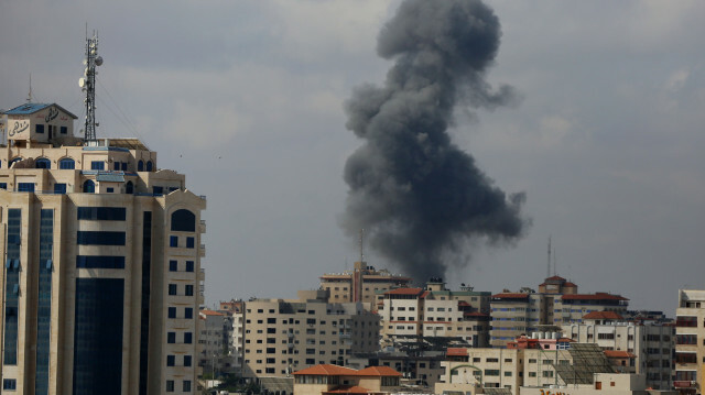 Israeli warplanes continue air strikes on Gaza Strip

