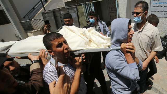 Israel kills seven members of same family in Gaza in new massacre