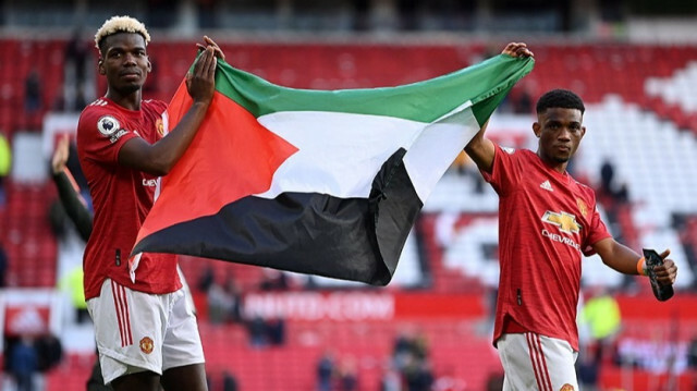  Pogba, Diallo carry Palestinian flag in solidarity with Gaza against Israeli attacks