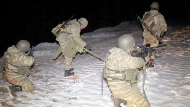 Azerbaijani army captures Armenian 'sabotage group'
