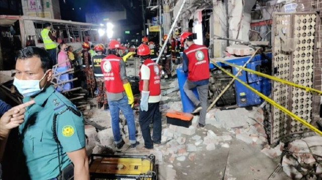 Dhaka blast toll at 9 as injured man dies of severe burns