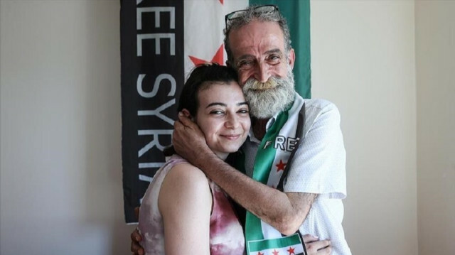 Syrian father, daughter reunite in Turkey after 12 years