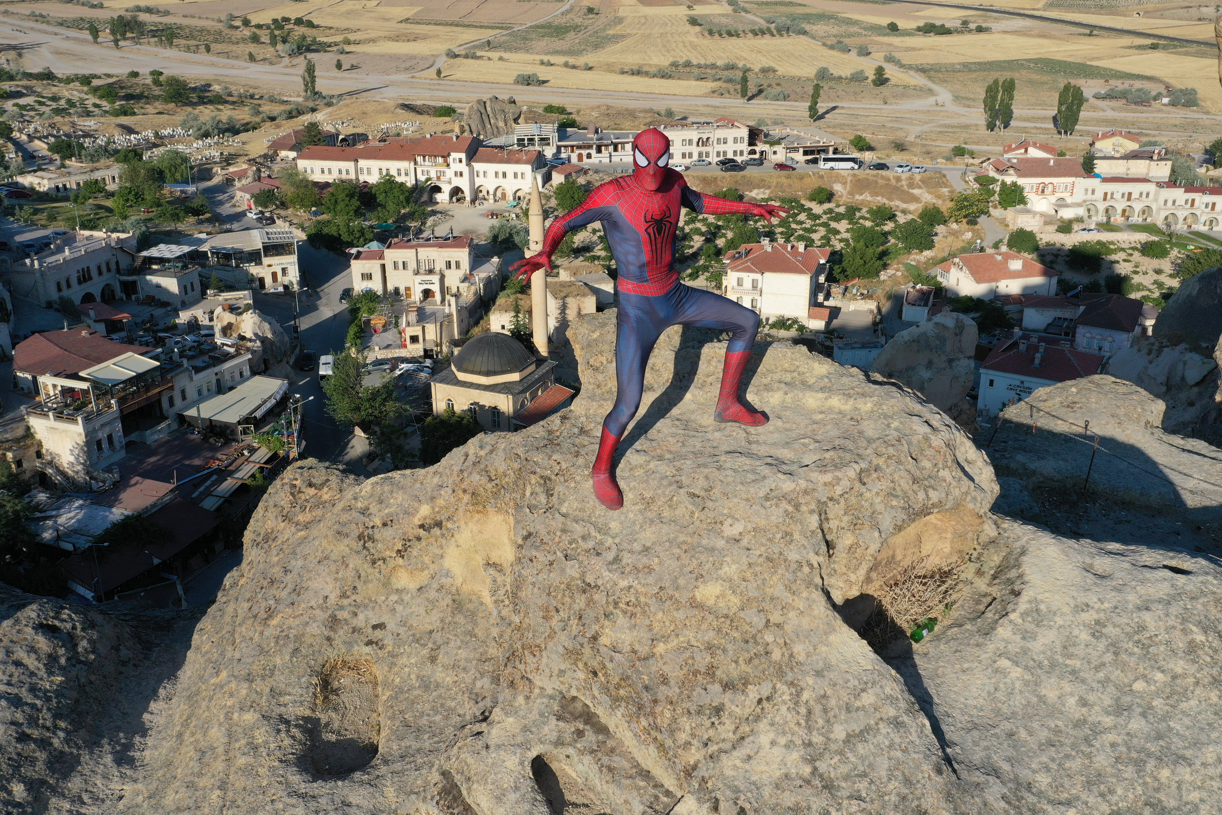 Turkish 'Spider-Man' on duty in Turkey's Cappadocia​​​​​​​