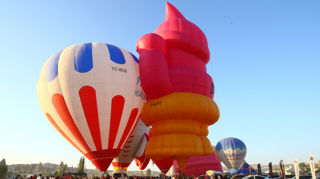 Second International Hot Air Balloon Festival kicks off in Turkey's Cappadocia
