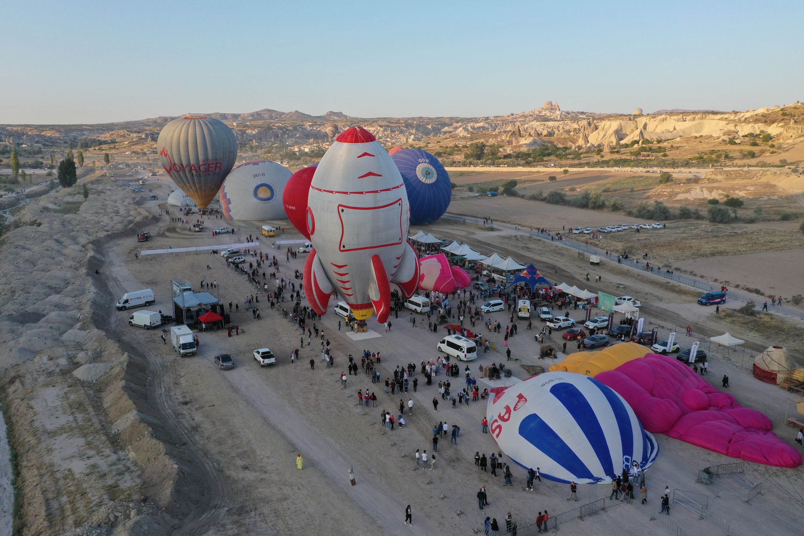 Second International Hot Air Balloon Festival kicks off in Turkey's Cappadocia
