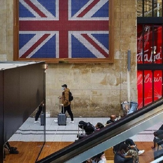 UK moves to ease travel curbs for several countries