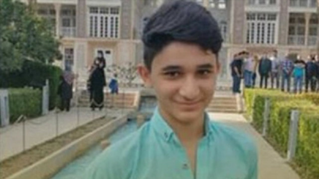 15-year-old Iranian boy Ali Landi 