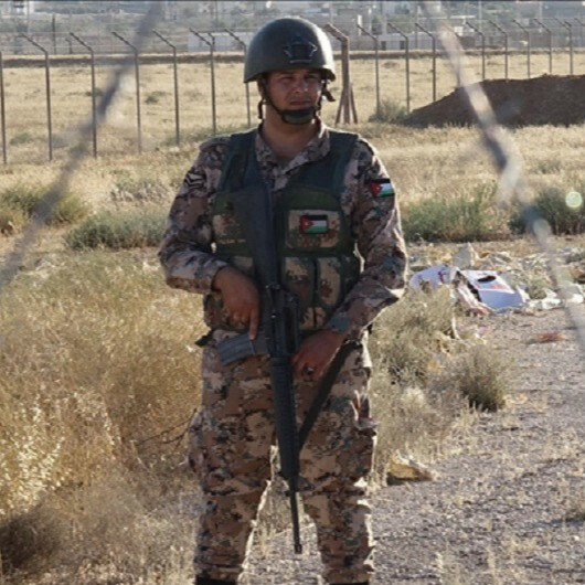 Jordanian army officer killed on Syria border