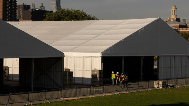 New York City Opens Huge Shelter For Asylum Seekers Politics