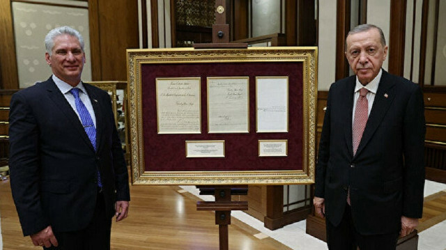 Turkish President Recep Tayyip Erdogan (R) meets with his Cuban counterpart Miguel Mario Diaz-Canel Bermudez (L) in Ankara, Türkiye on November 23, 2022.