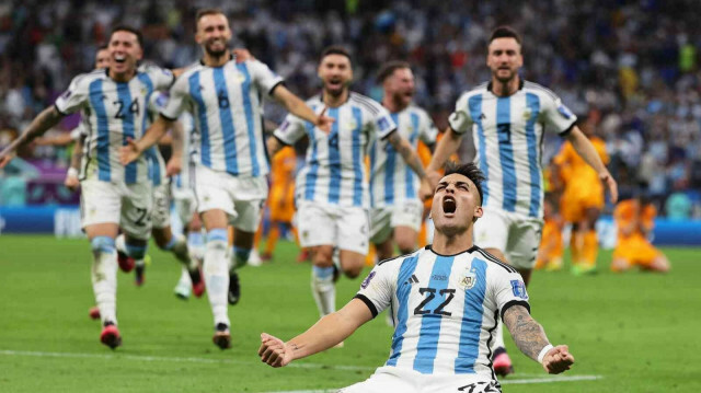 L'Argentine dispose des Pays-Bas et rejoint la Croatie en demi-finale / IHA