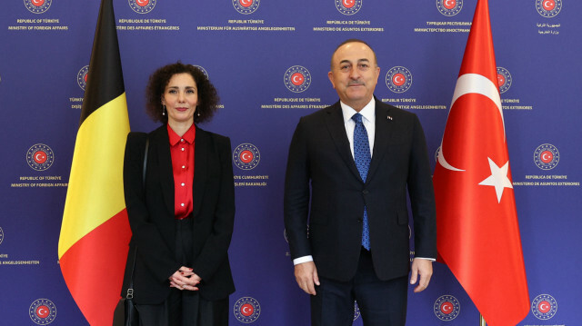 Le ministre turc des Affaires étrangères Mevlüt Çavuşoğlu avec son homologue belge Hadja Lahbib / Cem Özdel - Agence Anadolu