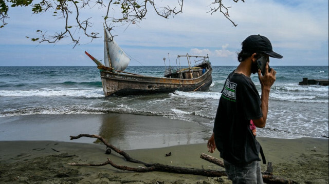 Plusieurs milliers de Rohingyas tentent de rejoindre l'Indonésie avec des embarcations de fortune @CHAIDEER MAHYUDDIN / AFP