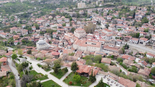 Le district de Safranbolu rattaché à Karabük, qui est inscrit sur la liste du patrimoine mondial de l'UNESCO et qui a atteint l'objectif de 1,5 million de touristes cette année, est prêt à accueillir ses invités lors du réveillon du Nouvel An. @ AGENCE ANADOLU