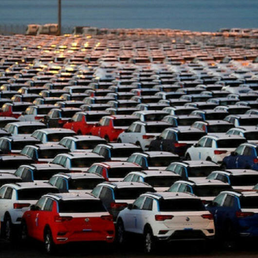 EU car sales continue falling in February amid supply disruptions