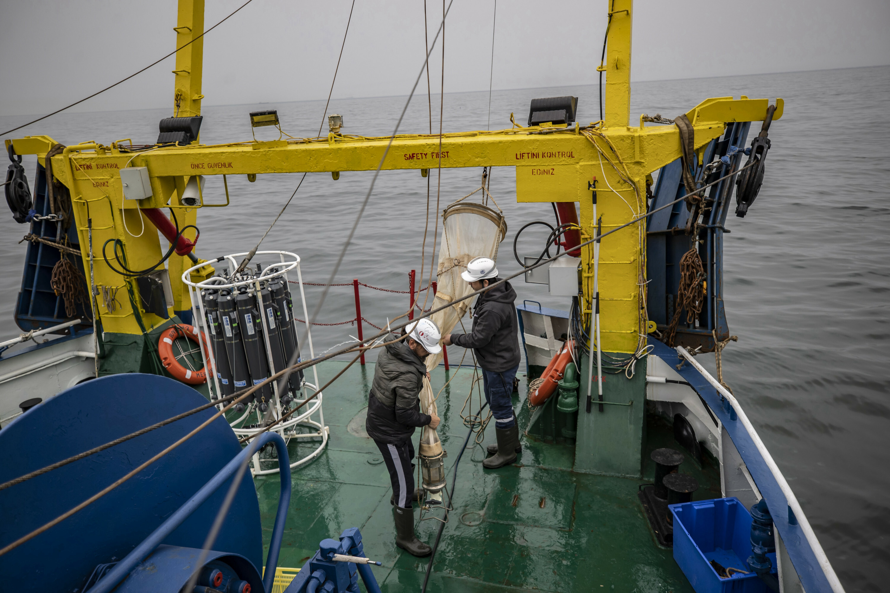 Scientists sound oxygen loss alarms at Turkey's Marmara Sea