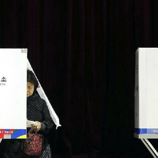 Early voting for local elections in South Korea begins