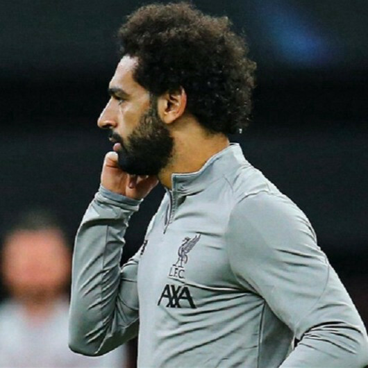 Salah extends Liverpool deal, ending rumors of his potential departure