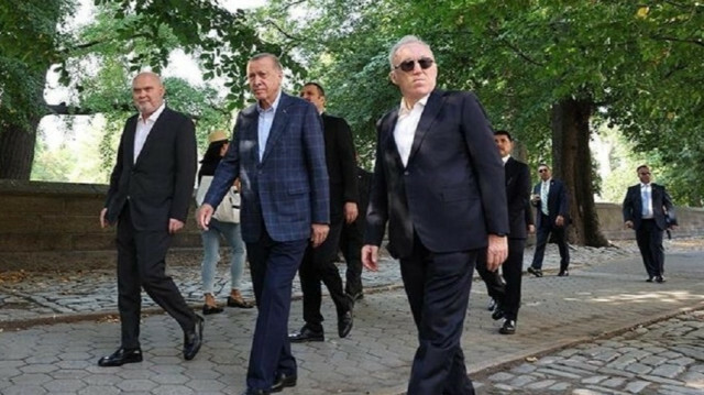 Erdogan takes a stroll in Central Park, New York