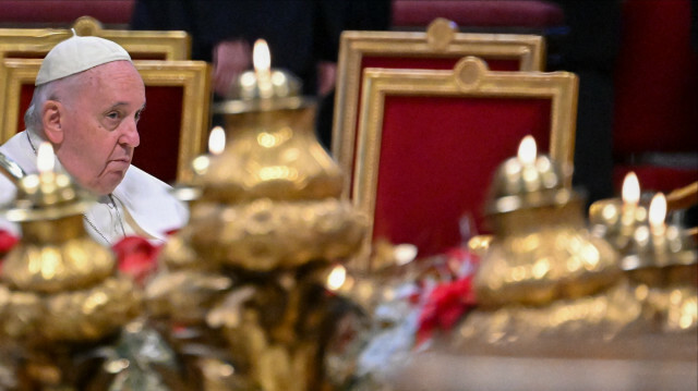 Le pape François préside une messe pour l'Épiphanie, le 6 janvier 2023 à la basilique Saint-Pierre au Vatican. @ Alberto PIZZOLI / AFP