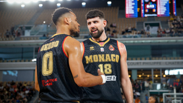 Elie Okobo et Adrien Moerman, basketteurs français. @GEOFFROY VAN DER HASSELT / AFP