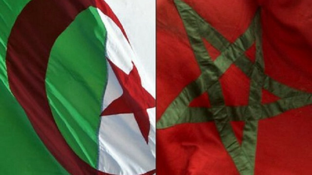 Drapeaux de l'Algérie ( L) et du Maroc ( R). @yenisafak
