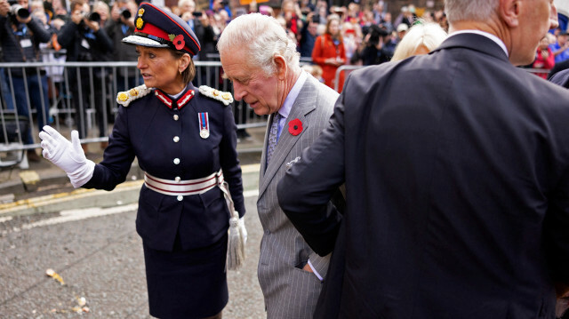 Le roi Charles III dans le nord de l’Angleterre, le 9 novembre 2022. @ JAMES GLOSSOP / POOL / AFP