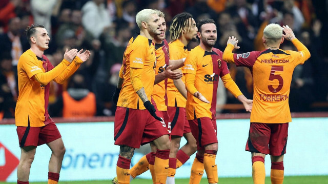 Galatasaray ligde zirvede yer alıyor.