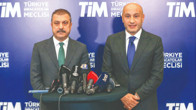 Merkez Bankası Başkanı Şahap Kavcıoğlu, Türkiye İhracatçılar Meclisi (TİM) Başkanı Mustafa Gültepe'nin ev sahipliğinde ihracatçılar ile bir araya geldi.
