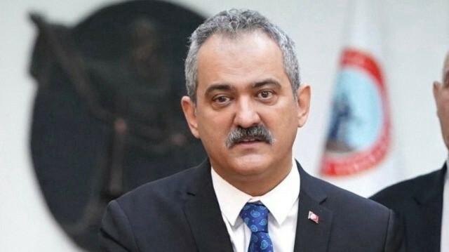 Mahmut Özer