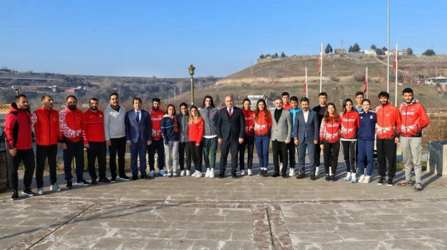 Diyarbakır'da Genel Sekreter Çiftçi milli sporcularla buluştu