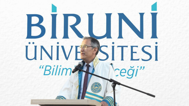 Biruni Üniversitesi Rektörü Adnan Yüksel
