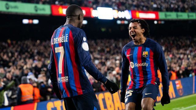 Dembele, bu sezon Barcelona formasıyla resmi maçlarda 8. golünü kaydetti.
