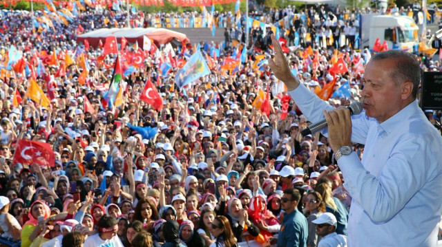 Cumhurbaşkanı Erdoğan'ın seçim için 14 Mayıs'ı işaret etmesinin ardından hazırlıklar başladı