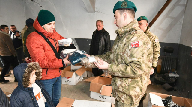 Kosova'da selden etkilenen bölgeye yardım