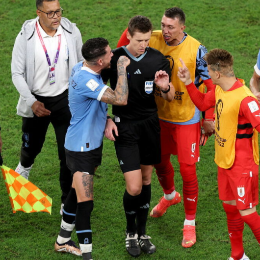 FIFA'dan Muslera'ya 4 maç ceza