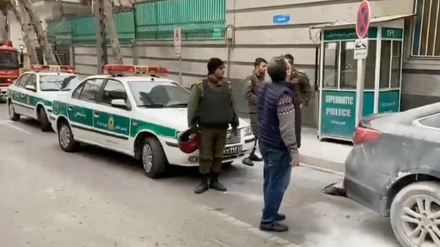 Azerbaycan'ın Tahran Büyükelçiliğine hain saldırı