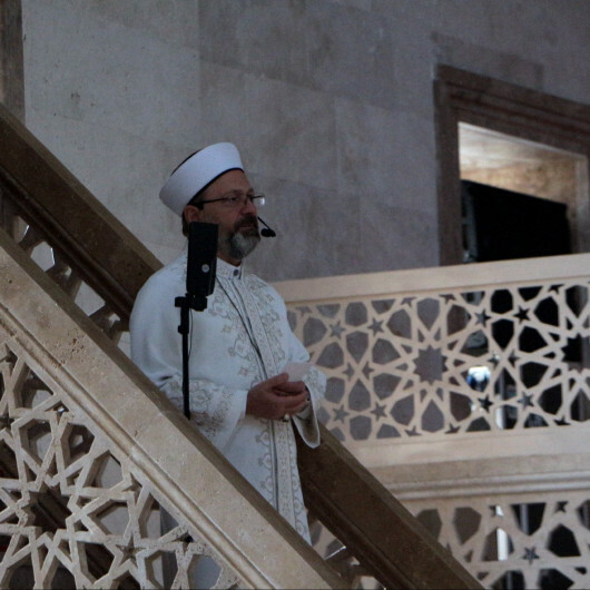 Diyanet İşleri Başkanı Erbaş: Kutsal değerlere saldırmak özgürlük kılıfı altında normalleştirilemez