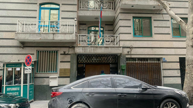 Azerbaycan Büyükelçiliği'ne saldırı