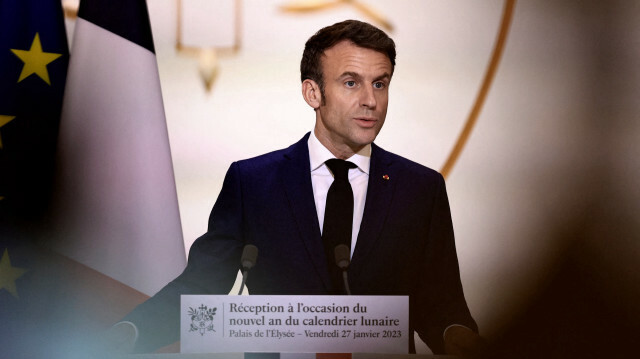 Le président français, Emmanuel Macron, lors de la cérémonie à l'occasion du Nouvel An du calendrier lunaire, au palais de l'Élysée à Paris, le 27 janvier 2023. Crédit photo: MORISSARD / POOL / AFP