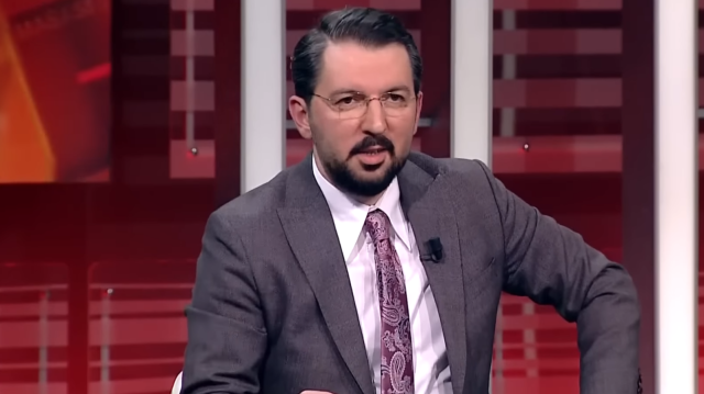 Siyasal İletişimci Ferhat Murat altılı masanın kazanmak için HDP'nin desteğine ihtiyacı olduğunu belirtti