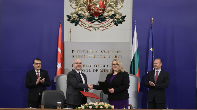 Ministre de l'Énergie et des ressources naturelles Fatih Donmez en Bulgarie. @ AA