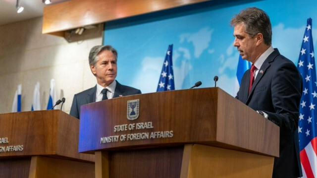 US Secretary of State Antony Blinken (L) and Israeli Foreign Minister Eli Cohen (R) 