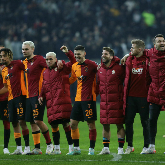 Lider Galatasaray Ümraniyespor'u konuk edecek
