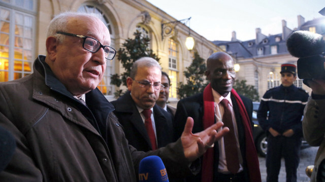 Abdallah Zekri, délégué général du CFCM, Mohammed Moussaoui, le président de l'UMF et Assani Fassassi, le 8 novembre 2012 à l'hôtel Matignon à Paris, après une rencontre avec le Premier ministre français. @ PIERRE VERDY / AFP