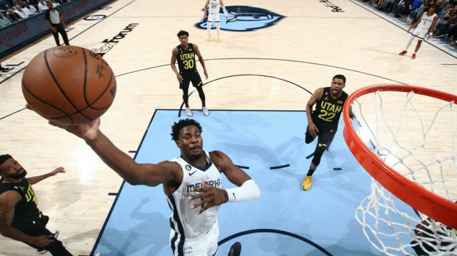  Jaren Jackson des Memphis Grizzlies contre les Utah Jazz @JOE MURPHY / NBAE / Getty Images / Getty Images via AFP