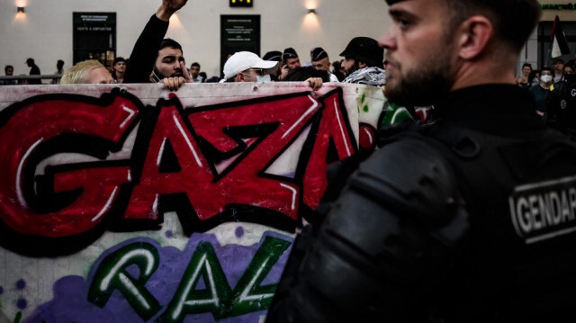 La manifestation de soutien aux Palestiniens encadrée par les forces de l'ordre françaises, à Lyon, dans le sud-est de la France, le 9 octobre 2023. Crédit photo: JEFF PACHOUD / AFP