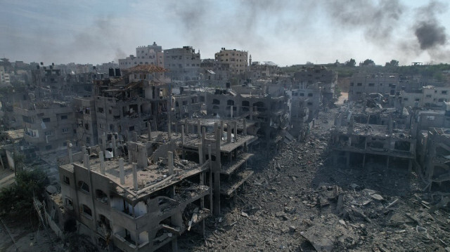 Vue aérienne des bâtiments détruits et des débris dans la ville de Gaza. Crédit photo: AA