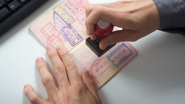 Suudi Arabistan'dan Türkiye ve diğer bazı ülkeler için "ziyaret vizesi" kolaylığı.